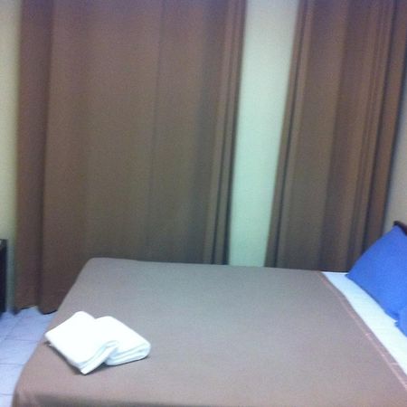 Jr Hotel Sitiawan Exterior foto